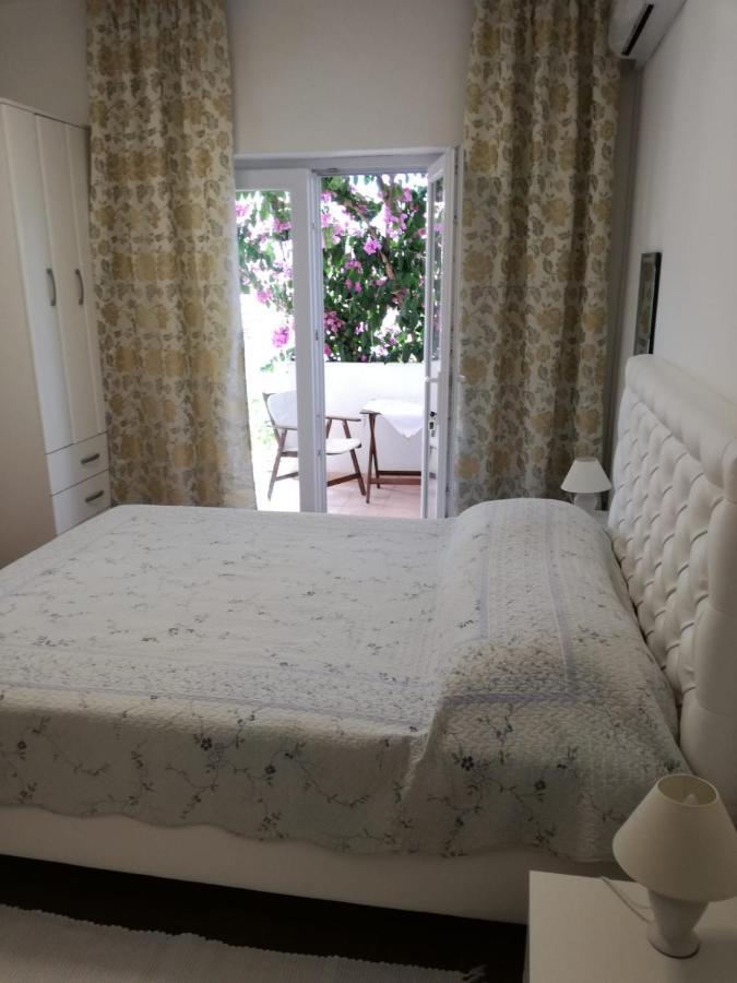 Apartmani Mladina Jelsa  Luaran gambar